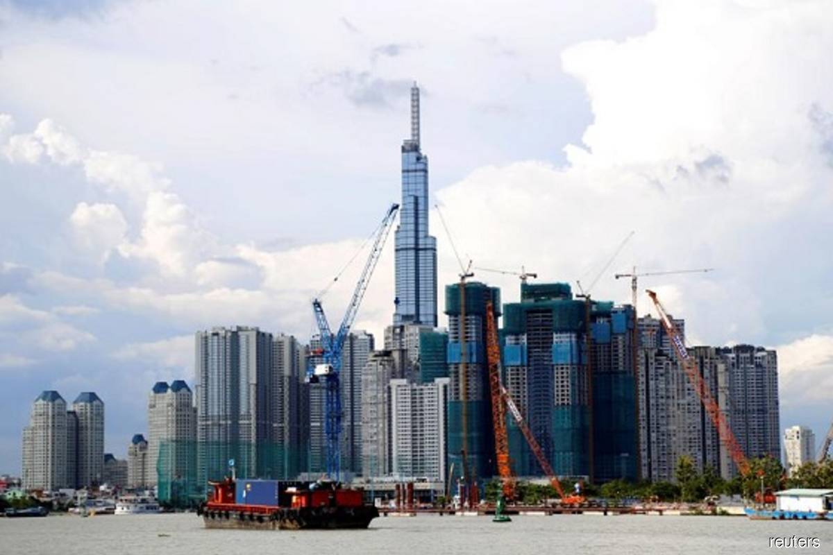 Vietnam's business hub Ho Chi Minh introduces two weeks of social distancing measures